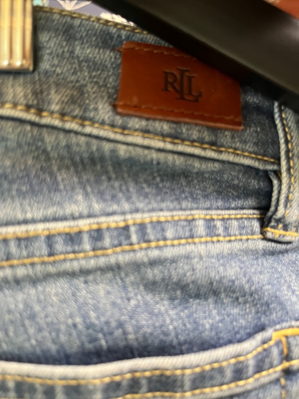 Lauren Ralph Lauren Straight Leg Jeans Raw Hem Mid Rise Size 4 Blue Denim - Picture 3 of 8